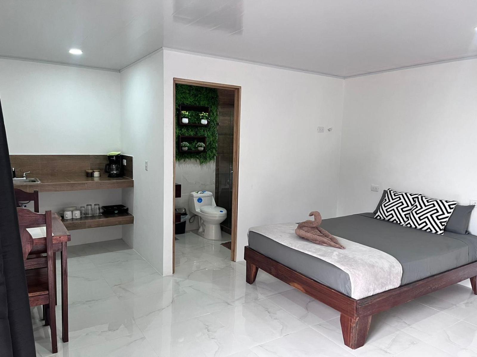 Tortuguero Villas エクステリア 写真
